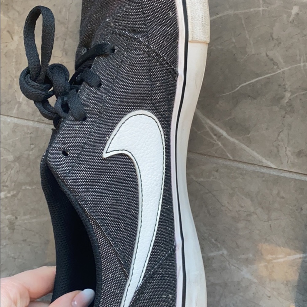 Men’s Nike 10.5 Portmore - Picture 3 of 3